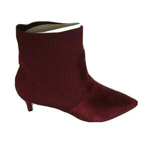 ComfortView Mya Bootie Ankle Boot Women Size 7 WW Red Faux Suede Kitten Heel NEW